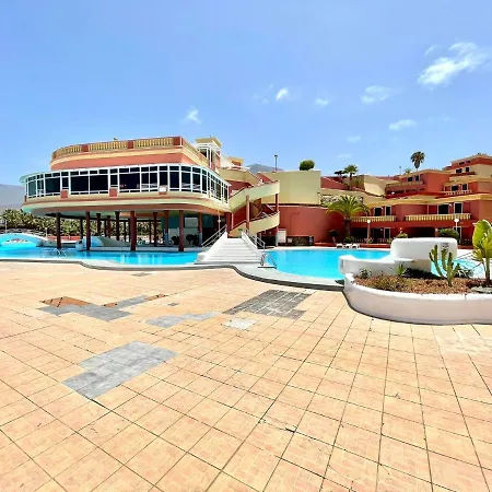 Nice Apartment,Wifi Free En Area Common,Terrace,View,Beach, Tenerife South Lägenhet