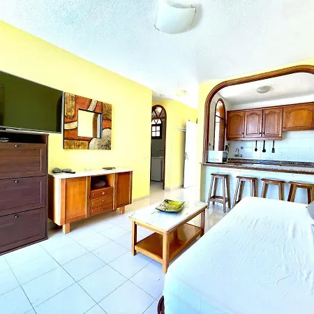 Nice Apartment,Wifi Free En Area Common,Terrace,View,Beach, Tenerife South Costa Adeje (Tenerife)