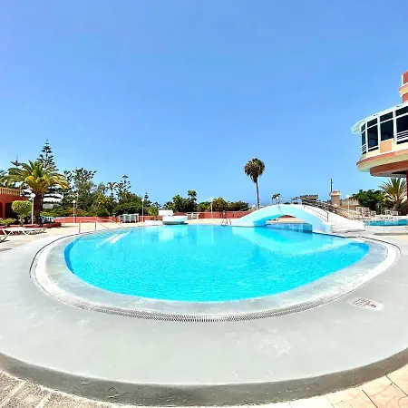 Nice Apartment,Wifi Free En Area Common,Terrace,View,Beach, Tenerife South Lägenhet